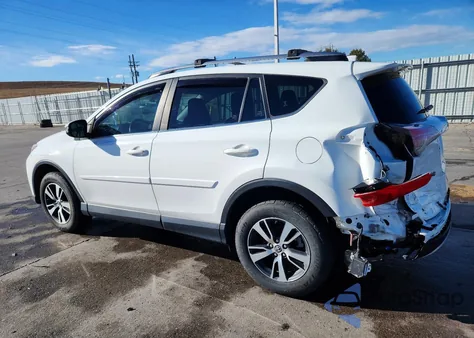 2018 Toyota Rav4 Adventure z USA, uszkodzony, nr VIN JTMRFREV9JJ178273
